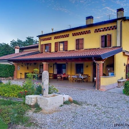 Agriturismo Fior Di Maggio Пескантина Номер фото