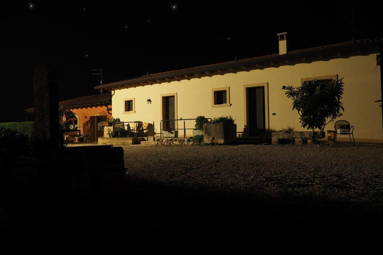 Agriturismo Fior Di Maggio Пескантина Экстерьер фото